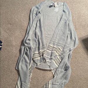 Zighilli Gray and Light Blue Travel wrap